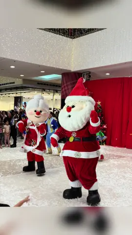 SM Cabanatuan Grand Magical Christmas Parade#smcabanatuan #magicalparade#philippines#christmas2025