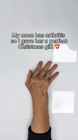 My joy is seeing my mom relax every night with this hand massager 💕 #handmassager#massager#arthritis#christmasgiftideas#mom