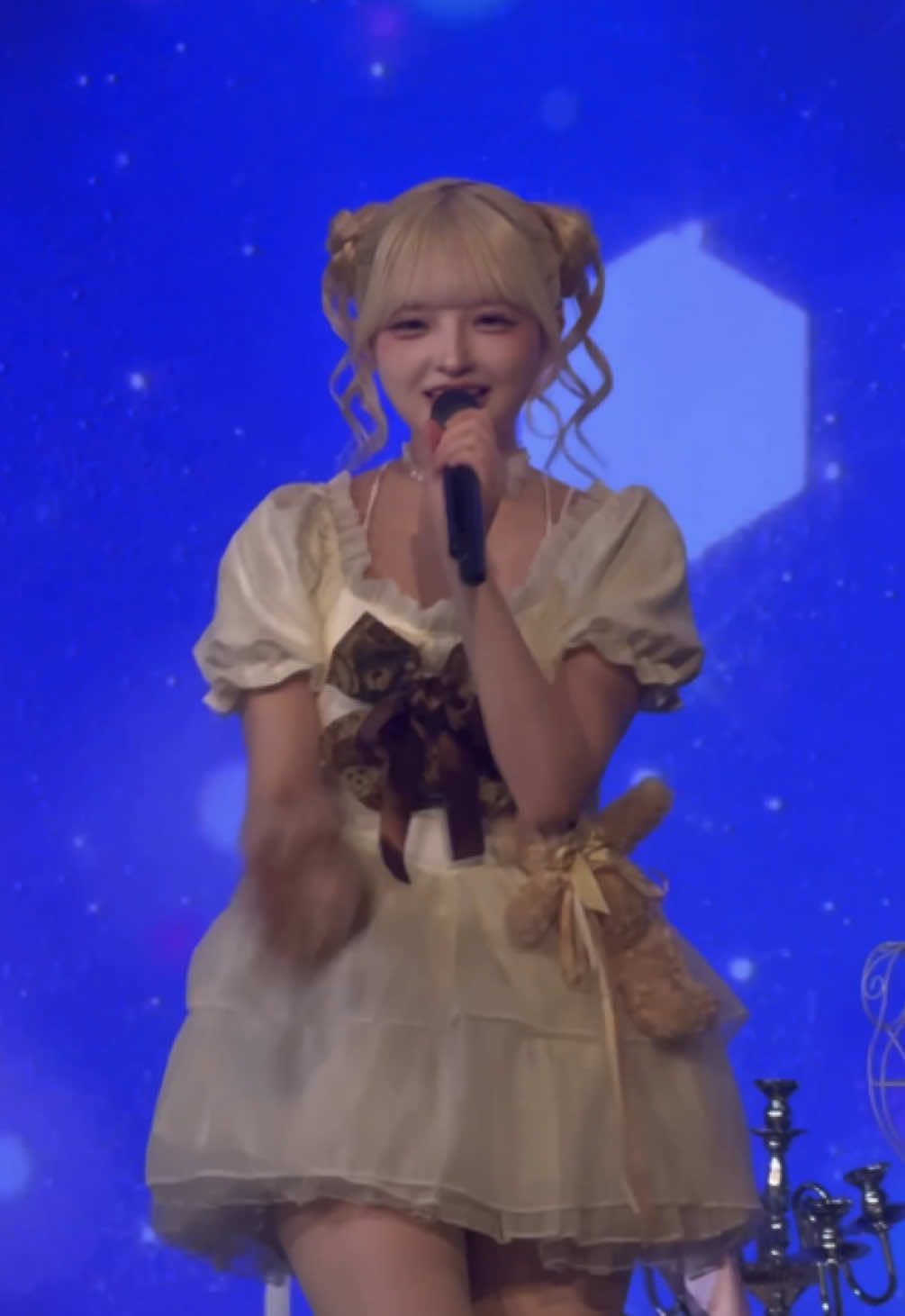 ぴょこぴょこ子熊🧸@Ten #最終未来少女 #AIドル #ChuHigh