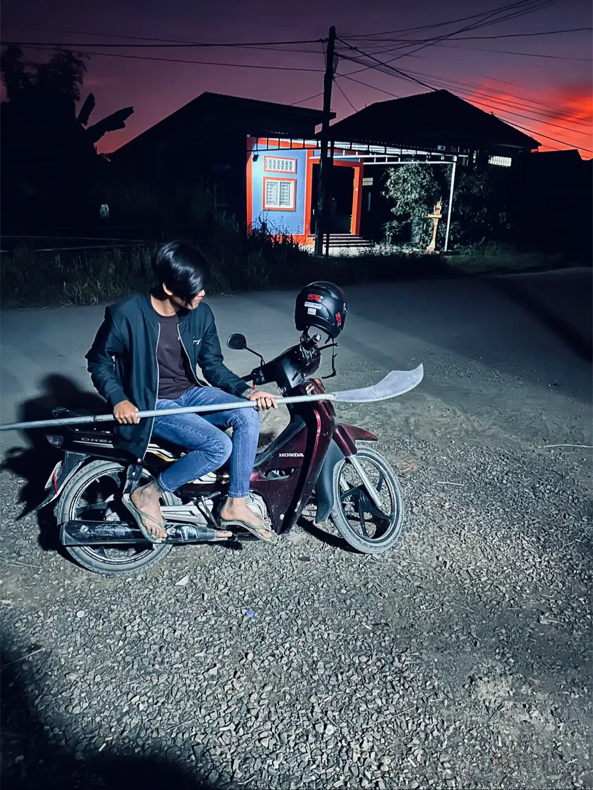 B barom nas kob sari yk2 ….