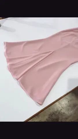 Made with love 🫶🏻❤️. . A bespoke attire mini kurung in dusty pink color with V shape pleated and lace with diamond details for my client Puan Siti from Terengganu 😍❤️. . Thank you so much my dear client Puan Siti for choosing #najimmyromllycouture 🥰. . For any inquiries, please DM or Whatsapp us at +6018-8747436 (link on profile). . #designer #tailor #tukangjahit  