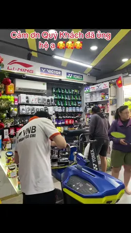 Cảm ơn Quý Khách nhiều ạ #vnbcuchi #votcaulong #Badminton #Caulong #Viral 