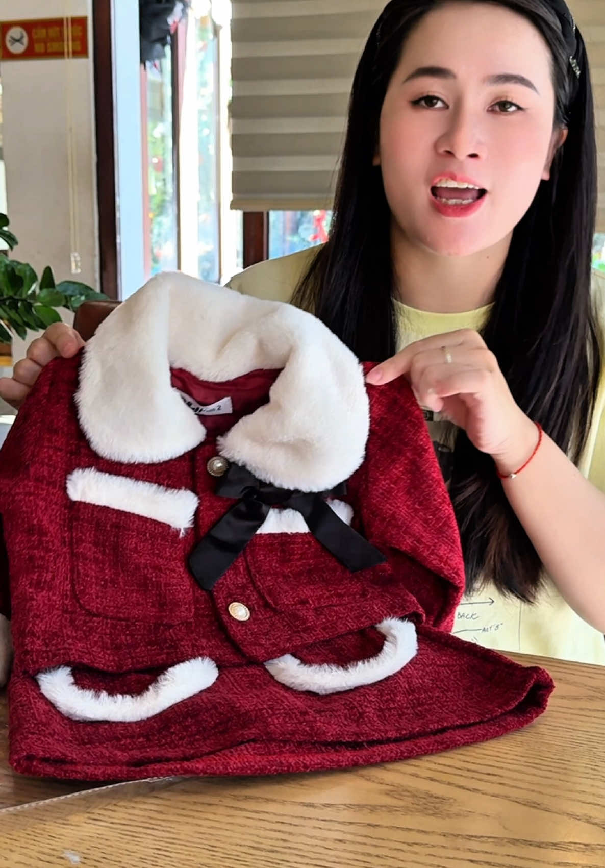 Sét bộ thiết kế cho bé diện tết 🧧 #thoitrangtreem #tiktokshop #setbegai #bobegai #setbobegai 