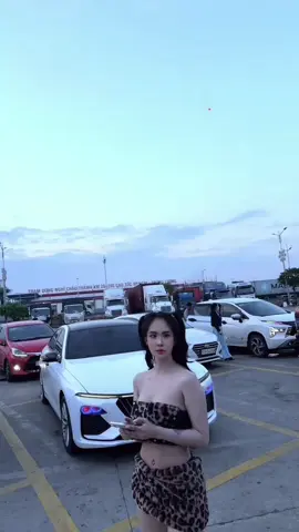 Người ta là con gái, còn tui như con trai 😜 #traiga #quangnhi 