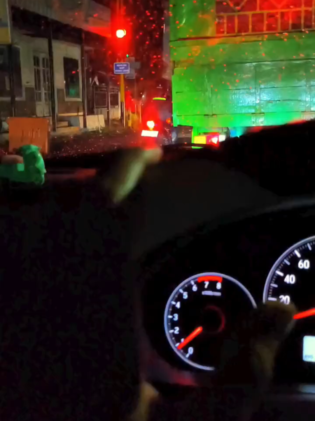 Mentahan nyetir mobil untuk bahan Storymu  #fyppppppppppppppppppppppp #pasuruan24jam #vibesmalamhari #pasuruankekinian #mentahannyetirmobil