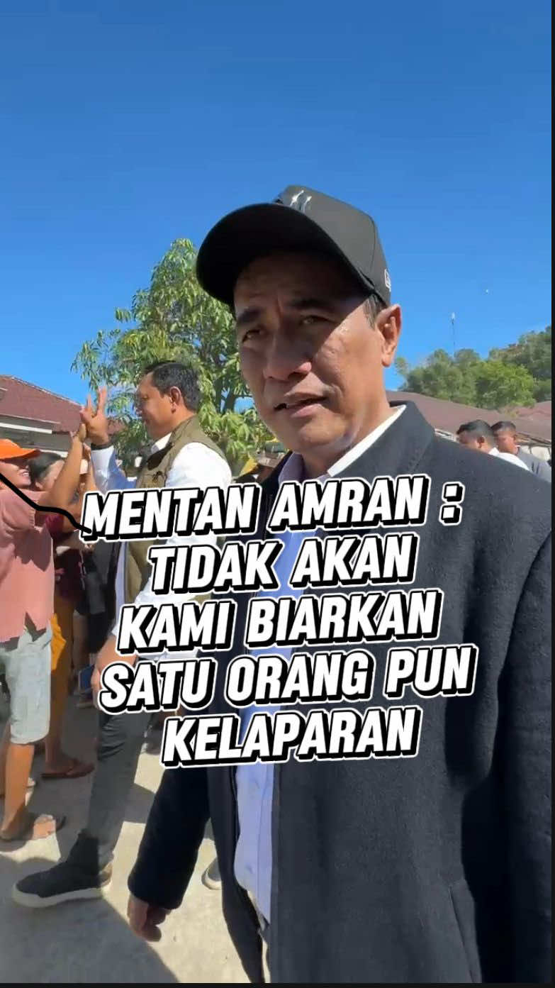 Hari ini saya turun langsung meninjau lokasi banjir di Sumatera Utara untuk memastikan pemulihan berjalan cepat dan rakyat tidak kekurangan pangan. Untuk Aceh, Sumut, dan Sumbar, pemerintah sudah menyiapkan cadangan beras tiga kali lipat dari kebutuhan. Jika kebutuhan 5.000 ton, kami siapkan 15.000 ton. Rakyat tidak boleh cemas soal stok—negara hadir sepenuhnya. #prayforsumatera #bencanabanjir #kementanpeduli #mentanamran #andiamransulaiman 