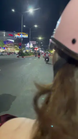 Thích cái không khí se lạnh này quá #têt2026🎆🧨🎆🌸🌸🌸 #baclieu94🌈🌈💥💥 