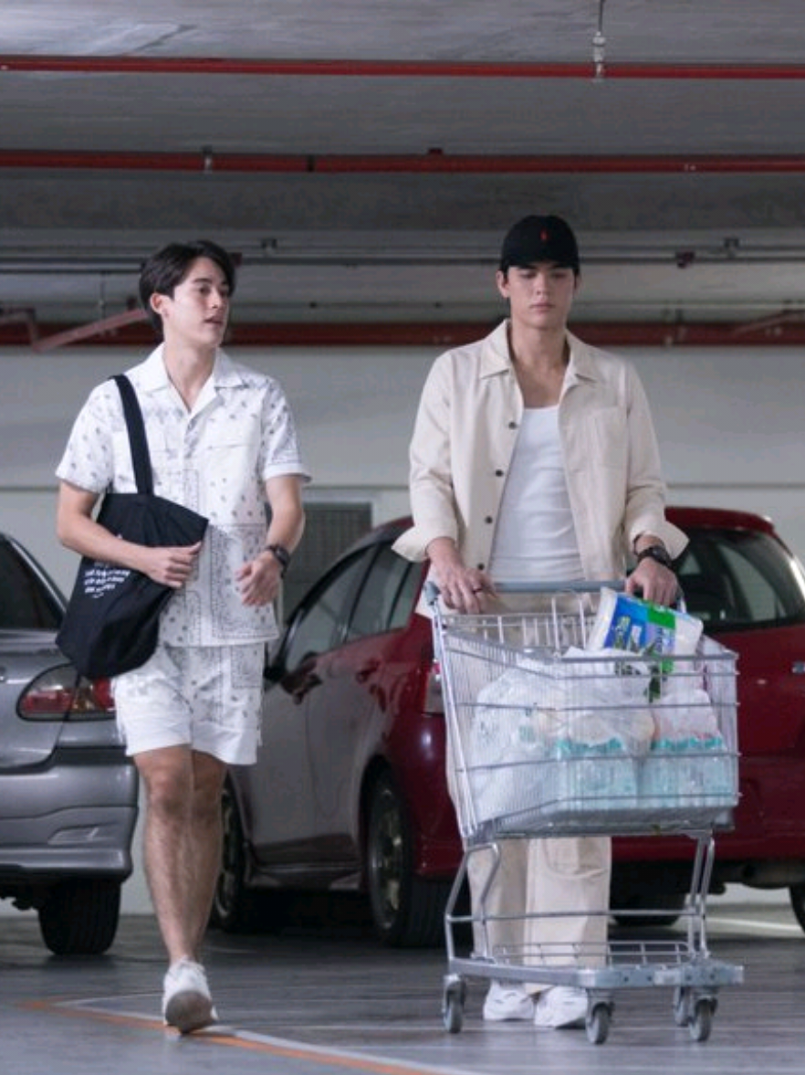 huru hara keluarga pak wayar🙂‍↕️ #jossgawin #poon_mit12 #barcodetinnasit #guinzly #fyp 