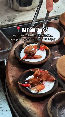 📍Lần đầu tiên ở Đà Lạt có bánh căn topping càng cua siêu chất lượng... Món quen nhưng phiên bản premium 💯💯✨  #dalat #gahamthoda #banhcancua #banhcandalat #dalatangi 