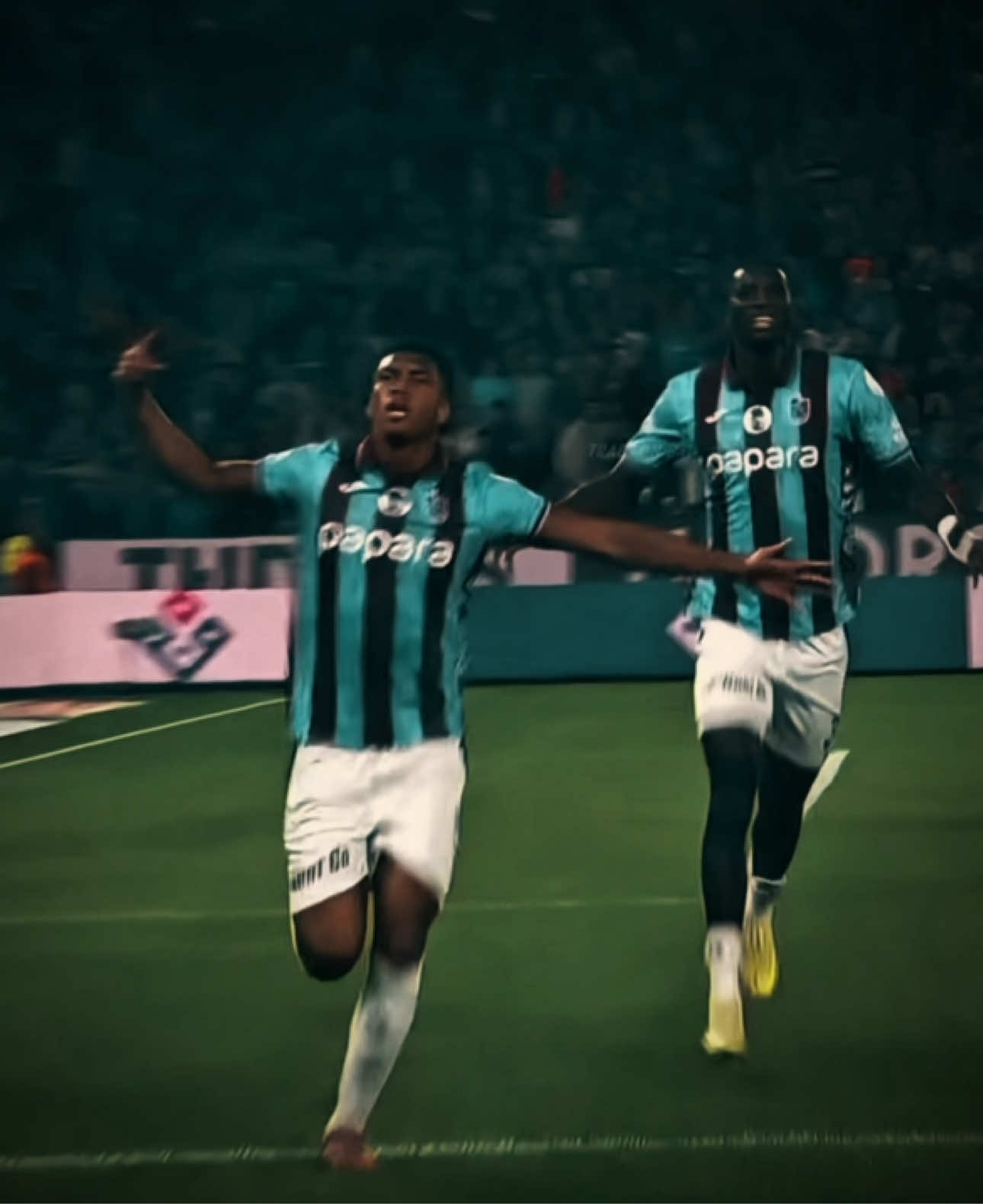 Sevmezler ama zirvede görecekler #trabzonspor #futbol #trabzon #augusto 