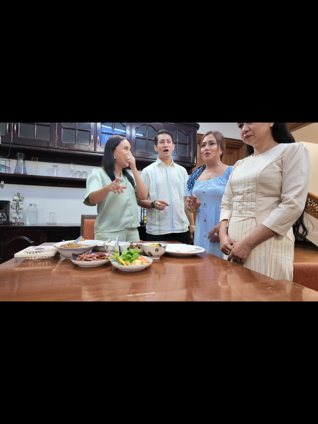 #ရိုက်ကွင်းမှာ #😅 #actors #stars #ဒီတစ်ပုဒ်တော့fypပေါ်ရောက်ချင်တယ် 