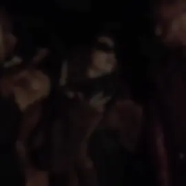 @sarah2icy QUEEN HOUSE nôtre baddies 🤏🏼#queenhouse 