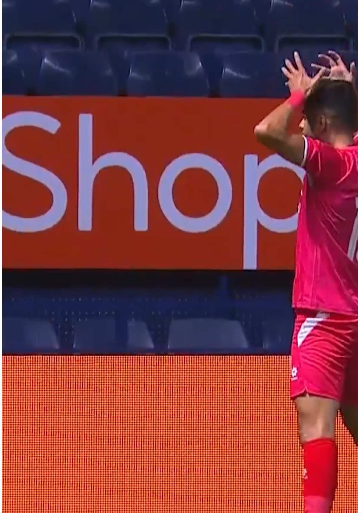 มงลงอีกแล้ว! อาร์ตู ซัดพา คองอัน ฮานอย บุกนำ บุรีรัมย์ ยูไนเต็ด 1-0 #BGSPORTS  #FeeltheGameLivethePassion  #เข้าถึงทุกอารมณ์เข้าถึงทุกประตู 