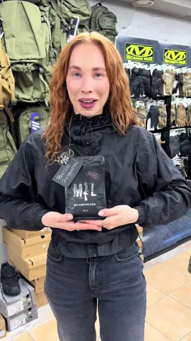 Ziemassvētku kafija ar pašdarinātu kartiņu #fyp 