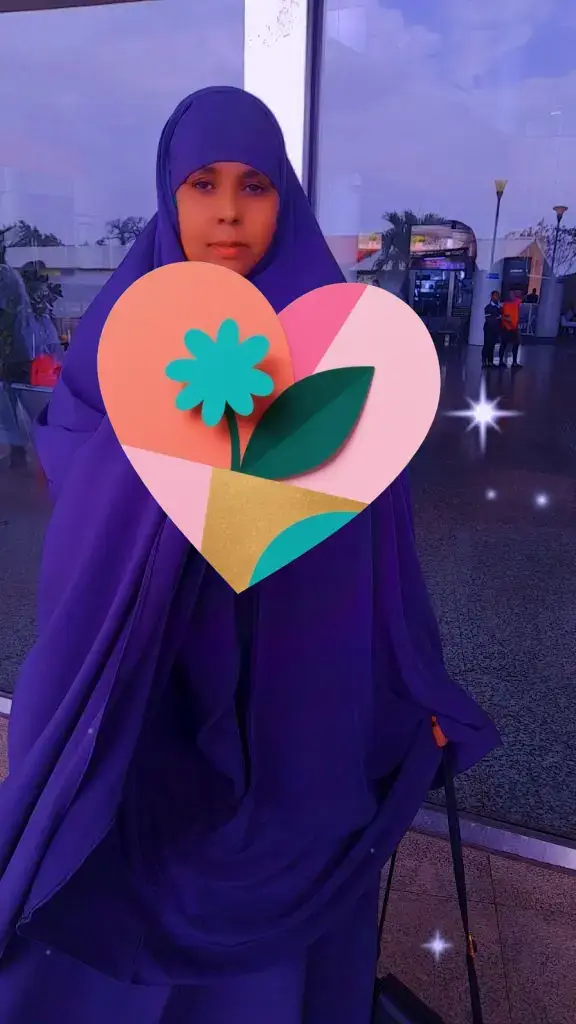 Alle igama ka qado hooyo waa adiga quruxda