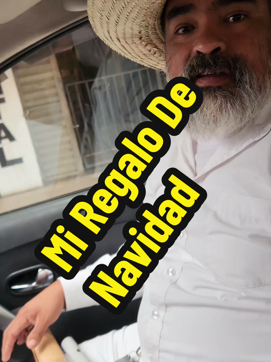 Mi regalo de Navidad #viral #tradicion #santacruz @tamborita jenecherù 🇳🇬 sc @HENRRY SANCHEZ @Dandy el elegante @José bailaba 