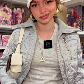 #demitrakalogeras HD Quality of Their new video (going angel tree shopping) I love the quality in this video  They look so beautiful #fyp #viral #fypシ #scenepack @demitrakalogeras @sundaykalogeras @Eliana Kalogeras @Noah Risling  @Patrisha 