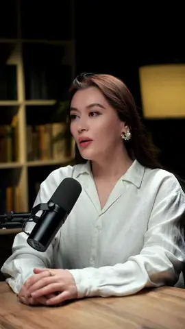 Жолдары қосылмайтын жандармыз біз,  Сол жағы өкінішті… Өкпелеме. Автор: Р.Әбдірахманов