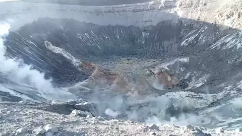 Tranquilos hoy no pasa nada pero el jueves si 🤣 #volcanpurace🏔️  #reelsviral 