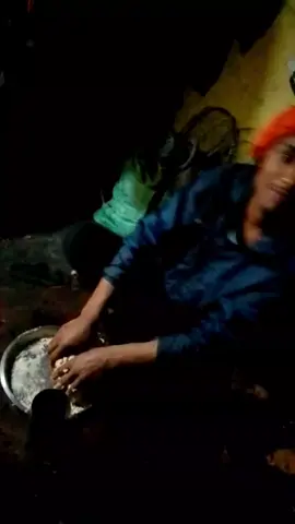 #How T Fake Tan Ur Face  .....g hai na group korbi  ...A...J..mAI.. love..♥️♥️♥️