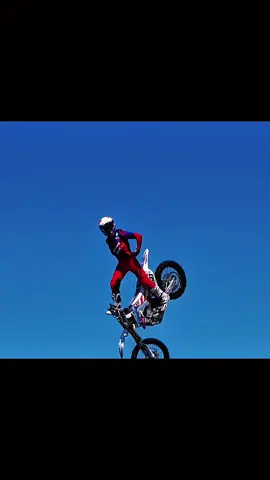 Auraa freestyle 🥶☠️  #fmx_motocross #fmxlife #usa🇺🇸  #FMX #fmx_motocross 
