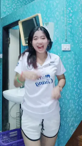 ဗိုလ်အောင်ဒင်ဘယ်ပျောက်😁