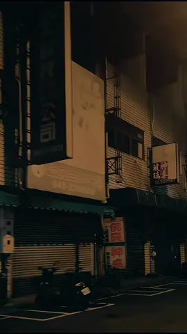 Hanya cinta yang ku punya…#liriklagu #sadvibes #fyp 