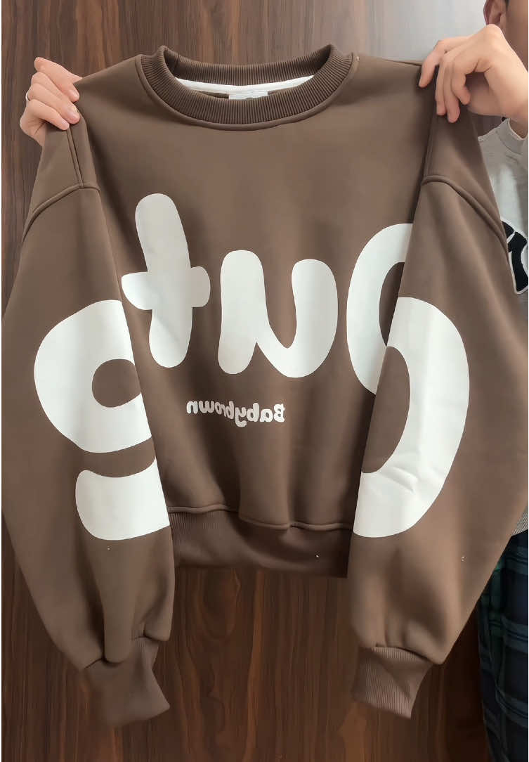 Đáng iu quóoo #sweater #sweaternibong #outerity #emacgi 