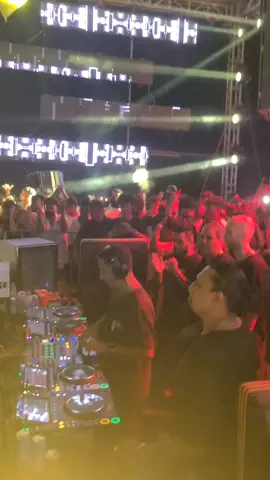 “His sound isn’t just music — it’s a journey.” 😩❤️ #Odeysse #wearelostfestival #guyj #GuyJArchives #ProgressiveHealing 