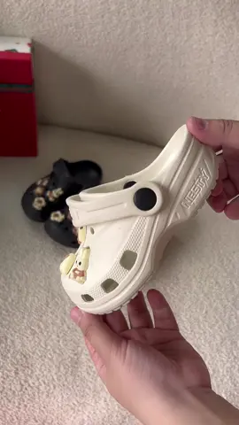 #giaydep #nesty #depgiadinh 