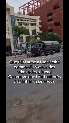 Plus de 500 véhicules des force de l ordre et de défense  déplace par l état contre les étudiants #etudiant #manifestation #armee#university #percersurtiktok 