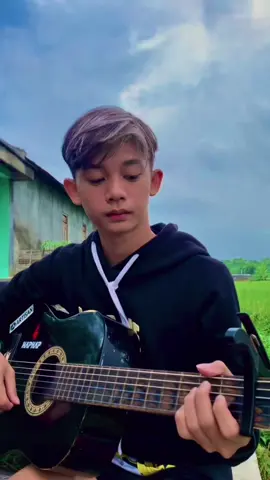 just konten gess#music #coverlagu #tanpacinta 