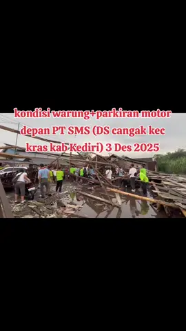 alhamdulilah TDK ada korban ,,,motor rusak bisa diperbaiki,,,yg sabar yaa,semua ada hikmahnya ♥️♥️  #hujananginkencang  #kediri24jam  #pabriktriplekplywood  #cuacaextreme   #bencanaalam 