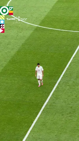‏شوف | ‏بكاميرا خاصة.. لحظة مغادرة آدم وناس أرضية الملعب عقب حصوله على البطاقة الحمراء أمام السودان ‏⁧‫#كأس_العرب2025‬⁩ ‏⁧‫#قنوات_الكاس‬⁩ || ⁧‫#منصة_شوف‬⁩ #الرياضة_على_تيك_توك  #fifarabcup 