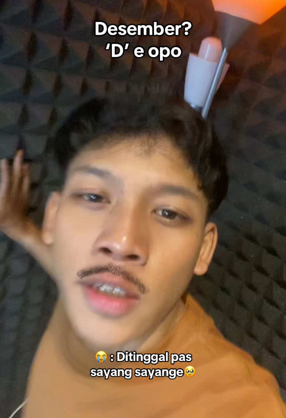 Desember ‘D’ e opo? Ditinggal pas sayang sayange #ditinggalpassayangsayange #dalanliyane #fyp #desember 