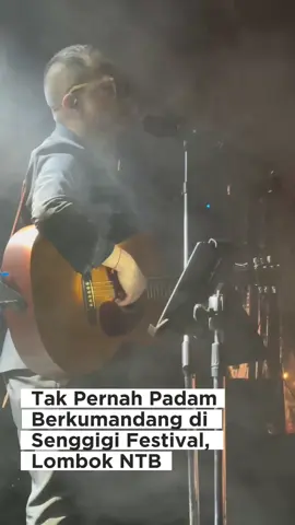 Tak Pernah Padam sudah di Lombokk , daerah mana lagi nihh ?? Yuukkk💃💃 For questions & Bookings, feel free to contact :  @enocukupharyanto +628158793141 🎥 @malambirukreatif  #sandhysondoro #takpernahpadam #senggigifestival #senggigisunsetjazz #lombok    