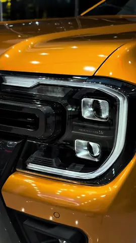 Lên cho khách một em Wildtrack Vàng Siuuuuu nét căng nhà em nha khách êiii😜💛 #quynhgiaoford #ford #bantai #wildtrack #fypage 