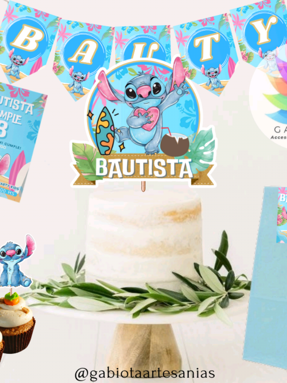 👉📍Estas organizando un cumple❓️ Yo te acompaño con todo el combo listo y personalizado.📌 🎉✂️Decoración lista, rápida y a tu medida✂️🎉 🎖GABIOTA ARTESANÍAS te lo prepara todo...🎖 📅Reserva tu fecha con tiempo📅 📩Más de 5 años creando cotillón personalizado📩 💡Todos los combos pueden hacerse de cualquier personaje o temática💡 🎨🪅Yo me encargo del Diseño, vos disfruta del festejo🪅🎨 🎈🎁COMBO PARA 30 NIÑOS - LISTO PARA LA FIESTA🎁🎈 🎟Incluye🎟 💚30 Bolsitas s/manijas (medida 12x24cm ❤️30 Cierra bolsa (medida 5x10cm) 💙1 Banderin FELIZ CUMPLE (medida 9x13cm) 💜1 Caketopper 💛10 Cupcaketopper 🧡1 Tarjeta invitación digital (formato imagen) 🍉🍋🍇GOLOSINAS🍓🥭🥝 🍫30 Turrones 🍬30 Caramelos masticables (Blister x 5) 150 unidades en total  🍭30 Malvaviscos (blister x 5) 150 unidades en total 🍪30 Alfajores  🧧Diseño completamente personalizado 🎫Materiales de excelente calidad 🎉Ideal para cumpleaños infantiles 💵💥📢 Valor del COMBO $75530 📢💥💵 📩Consulta disponibilidad y temática. Te asesoro para lograr la mejor presentación del evento📩 ♦️Gabiota Artesanias♦️ Diseño - Cotillon - Invitaciones - Detalles personalizados ✨️✂️Reservá tu combo y elegí tu diseño 👉🤳3815724061