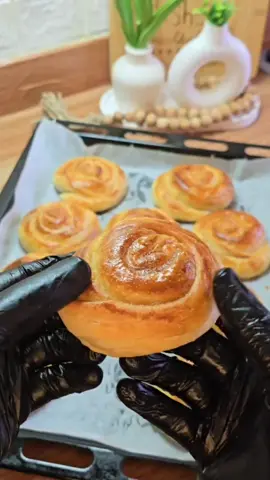 سر البورك التركي المقرمش! وصفة سهلة وسريعة وطعمه خرافي 😍🫓 حضّريه بمكونات بسيطة وخلي الكل ينبهر فيه#بورك_تركي #وصفة_سهلة#FoodTok 