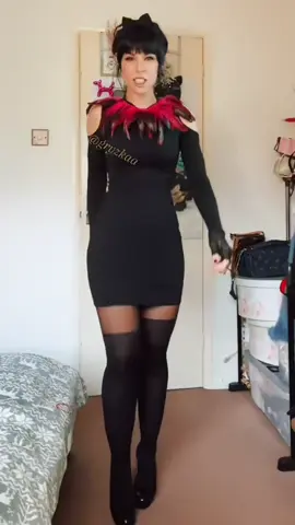 Tak to leciało 😜🫶🎶💃🏻🎶🔥🔥🔥#polishgirl #foruyou #oldsong #dc #fyp aj wrócę do tej wagi 💪💪 już mi mało zostało 🫶💪💪