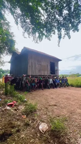 កម្លាំងសាមគ្គីបងប្អូនអ្នកស្រុកកោះសុទិន មើលហើយហើយរំភើបចិត្ដ ប្រភព : ផេច អ្នកកោះ Nak-koh 