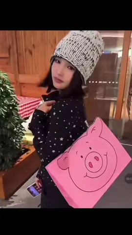 🤣🤣🤣🤣ngantuk ku seketika hilang lihat keimutan bayi ini ♥️ #于龙杨伊璐 #yulongmiemie #meimei #yulong #yulongyangyilu 