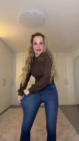 Richtig tolle Jeans 🤩 @Halara Damenmode #Halara_de #halaradamenmode