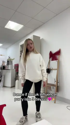 can’t wait to see everyone 🫶🏽🫶🏽@itsyas.xo #fypppppppppppppp #party #ukinfluencer #fypシ゚ #blowup 