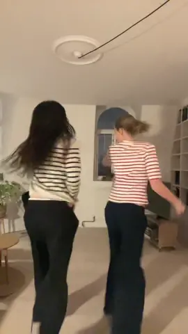 #dag5indtiljul #viral #duo #øf #københavn 