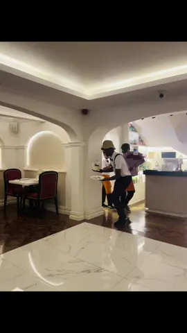 Happy Moments with Friends 🥰🥰 @pablowater.charisma  @manzil.lounge  #foryou #wahabae26 #capcut #viral #trending 