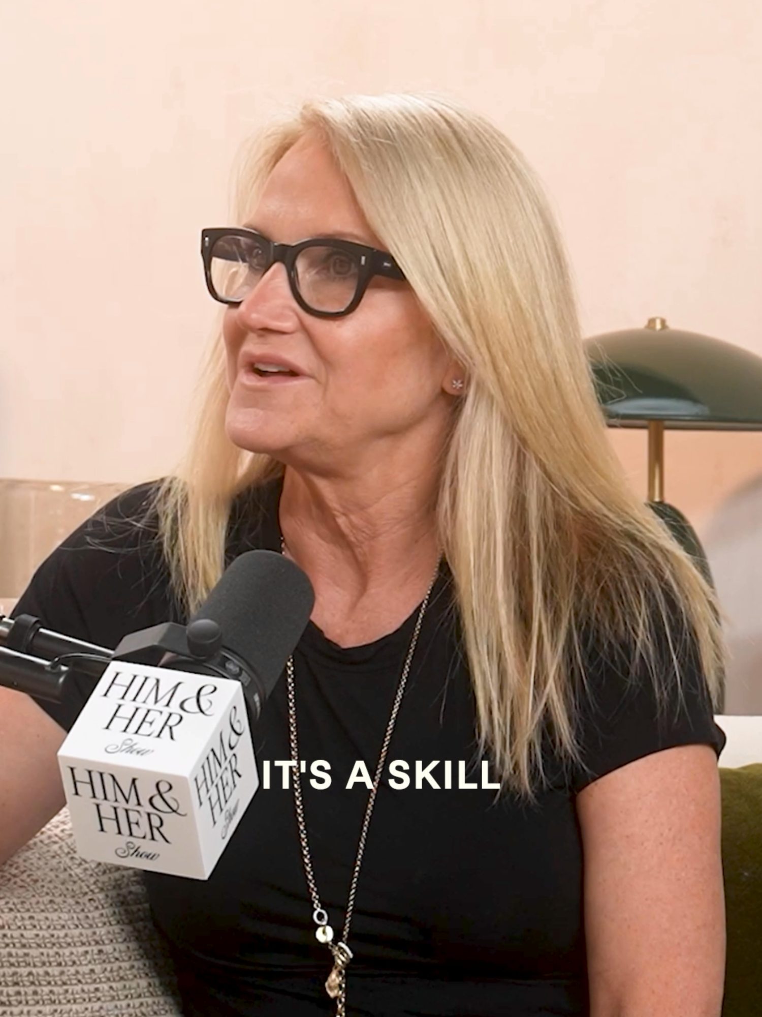 you can choose to be in a good mood?!? 😳 #advicetok #melrobbins #careeradvice #LifeAdvice