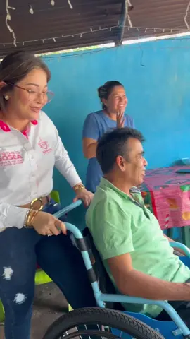 #trabajandodecorazon #siempreconelpueblo #🩷 #cambiandolahistoria #fernandaarriola 