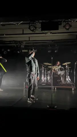 doing my vocal warmups 