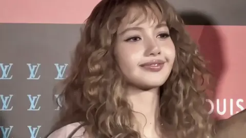 Lissa>>> #viral #lisa #blackpink #fyp #foryoupage 